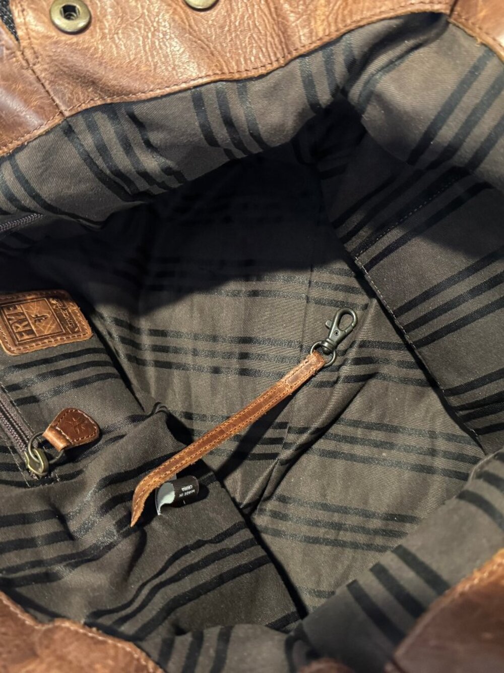 Frye Brown Leather Hobo Bag • Melissa Style • Distressed Buttery Soft • Slouchy - Picture 9 of 10